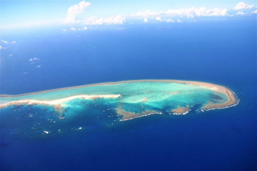 久米島　はての浜
