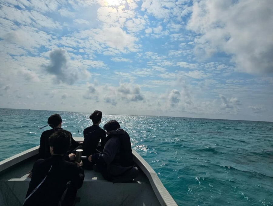 【久米島/3時間】久米島の絶景『はての浜』へ上陸＆シュノーケリングツアー☆透明度抜群の海で熱帯魚と遊ぼう《5歳から参加OK・送迎付き・GoPro写真データプレゼント》（No.840）