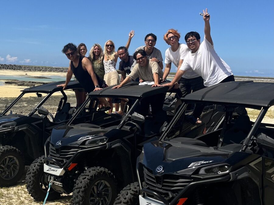 【久米島/1時間】迫力満点！大型バギーで大自然を駆け抜ける爽快感☆初心者OK☆ショートプランで豪快走行！《要普通免許・雨の日もOK・GoPro写真データプレゼント》（No.838）