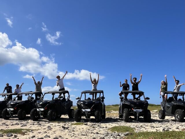 久米島 バギーツアー バギー