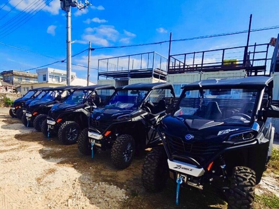 【久米島/1時間】迫力満点！大型バギーで大自然を駆け抜ける爽快感☆初心者OK☆ショートプランで豪快走行！《要普通免許・雨の日もOK・GoPro写真データプレゼント》（No.838）