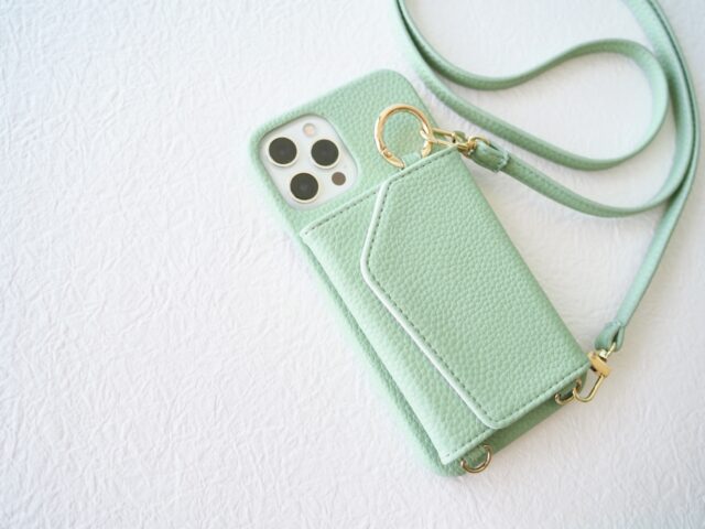 スマホ ショルダーストラップ